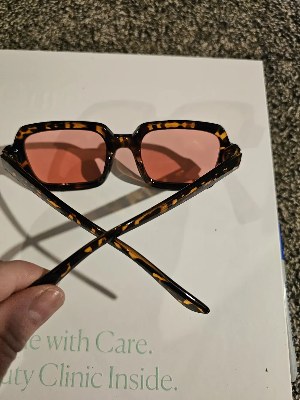 Tortoiseshell Rectangular Frame Sunglasses with Pink Lenses